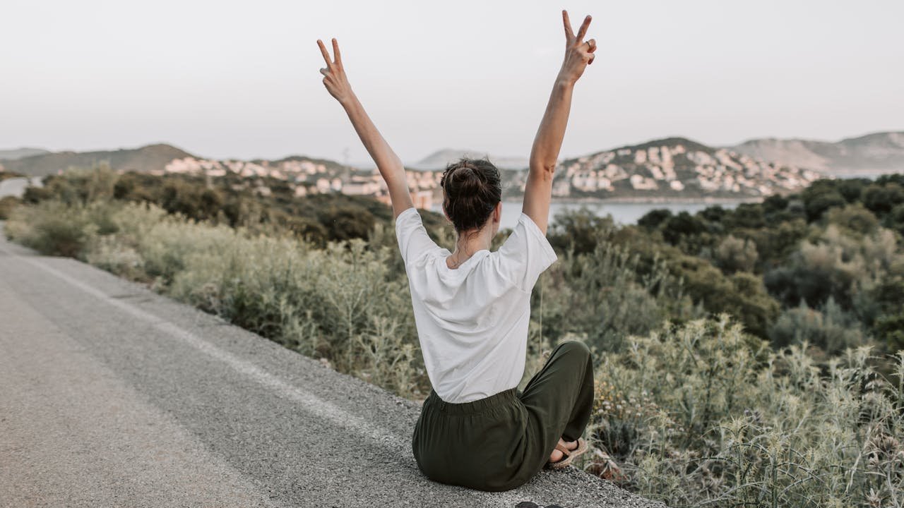 Solo Traveler Safety Tips